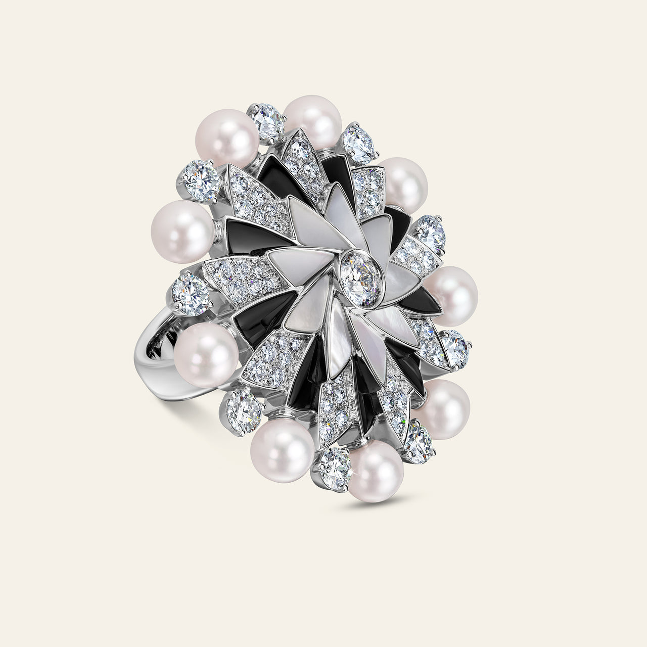 Infinia Ring Onyx and Mother of Pearl_3