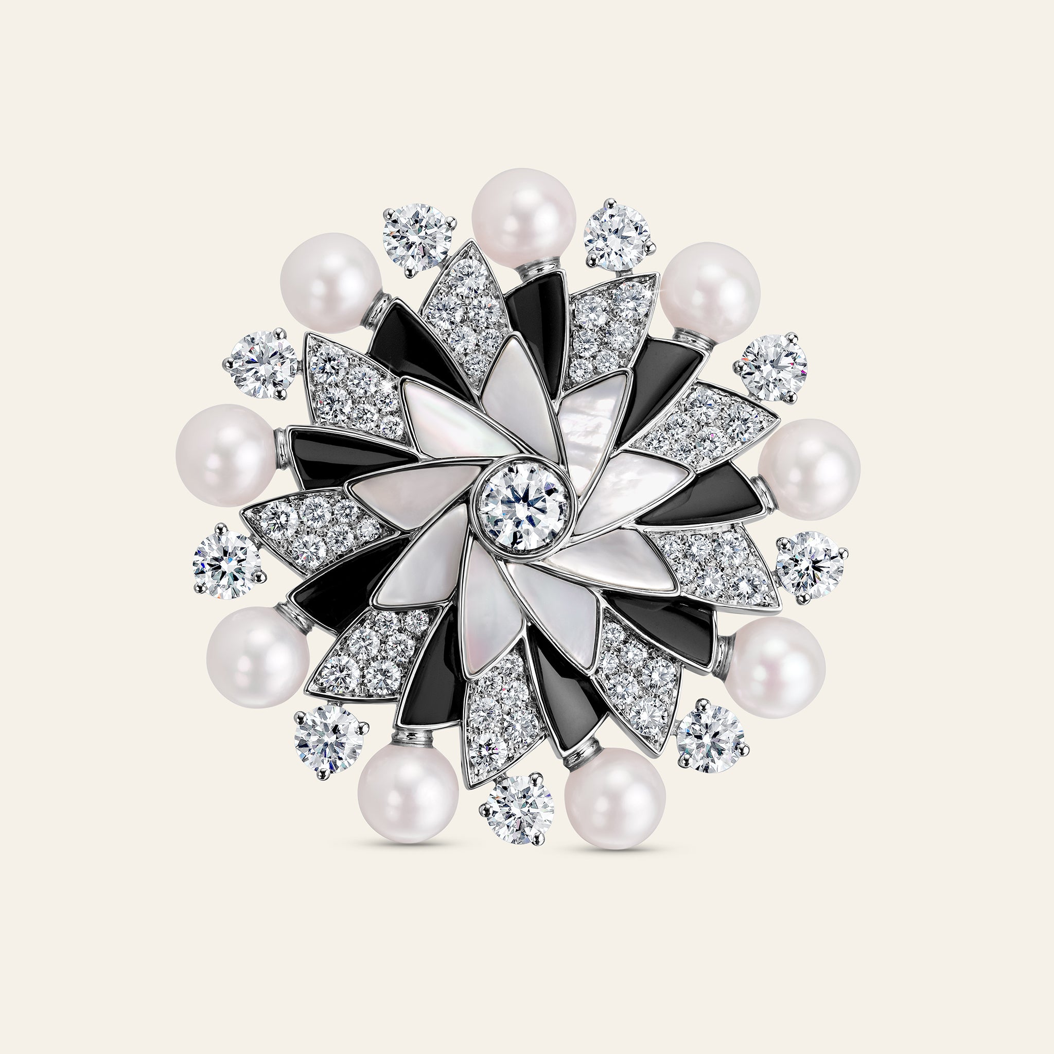 Infinia Ring Onyx and Mother of Pearl_1