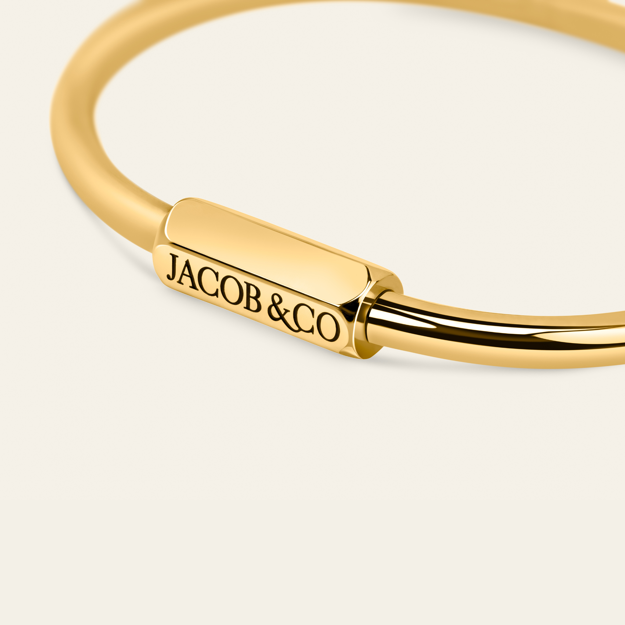Carabin Lock Bracelet_Yellow Gold_3