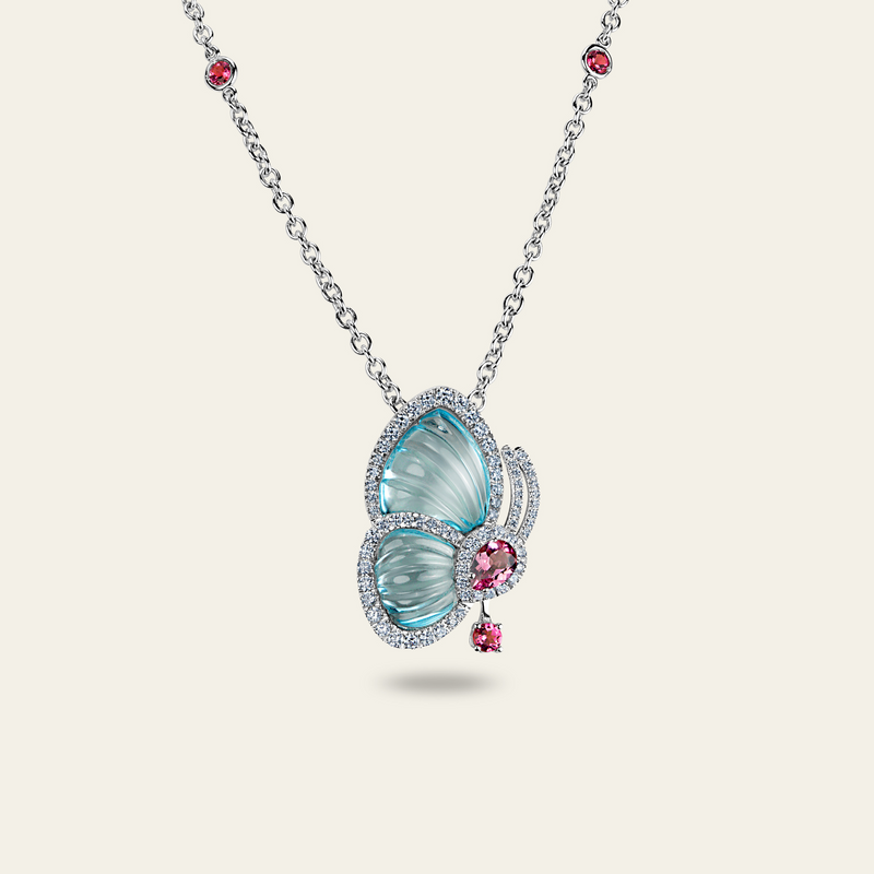 Papillon Pendant_White Gold_White Diamonds_1
