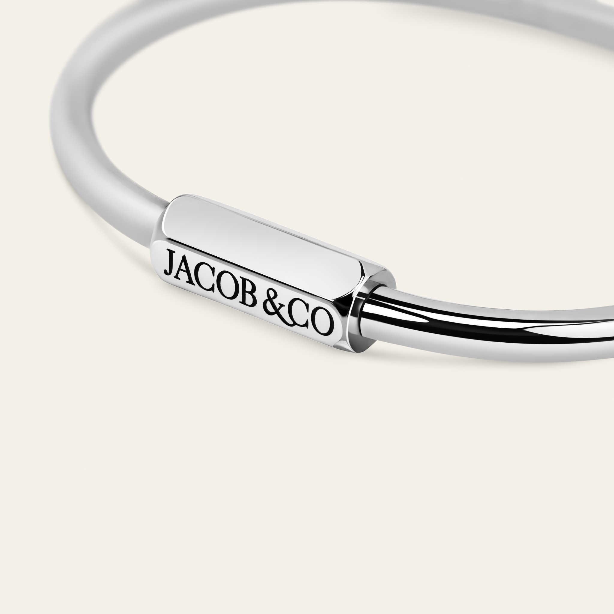 Carabin Lock Bracelet_White Gold_2