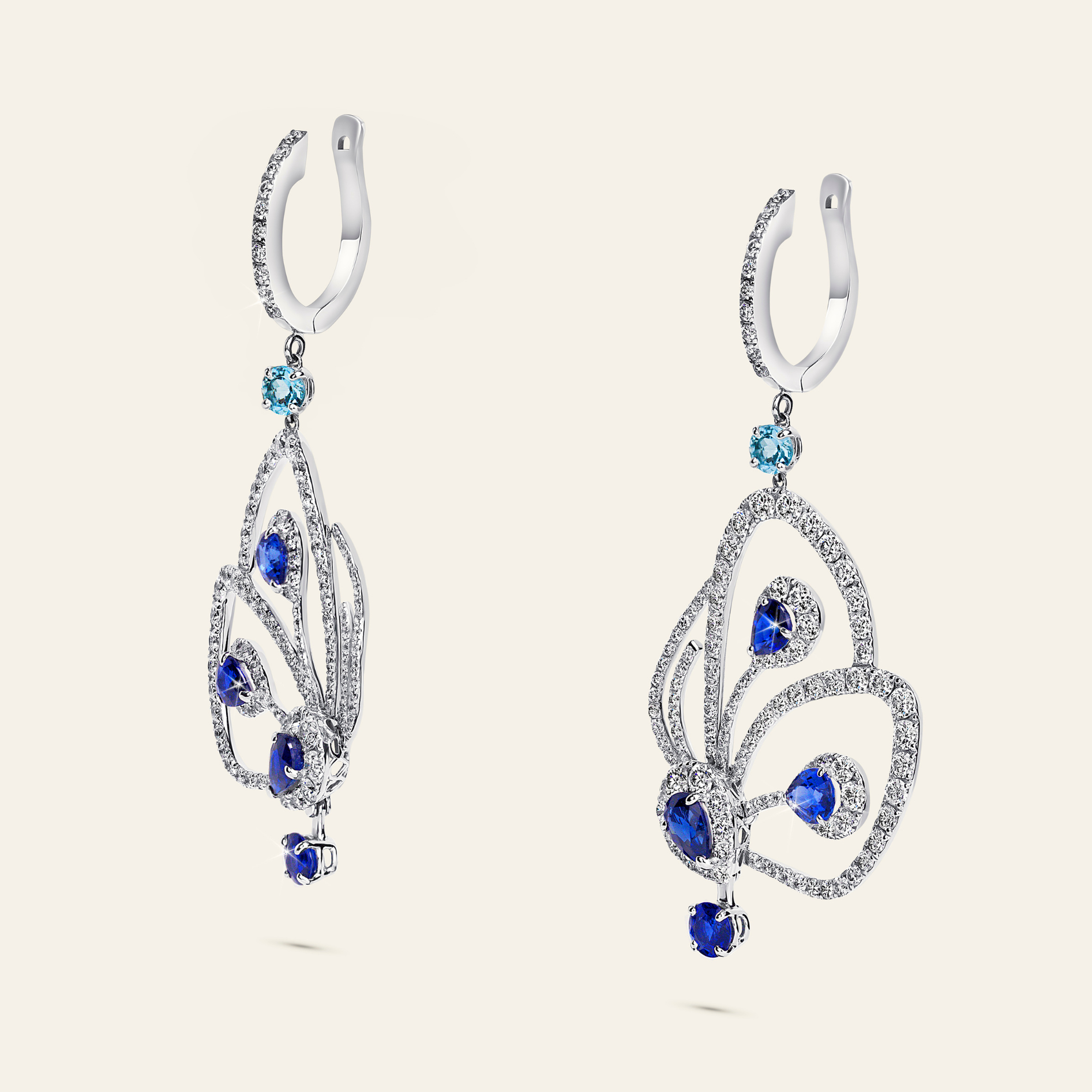 Papillon Earrings_White Gold_White Diamonds_2