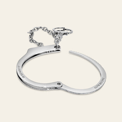 Love Lockdown Wristlet_White Gold_White Diamonds_2