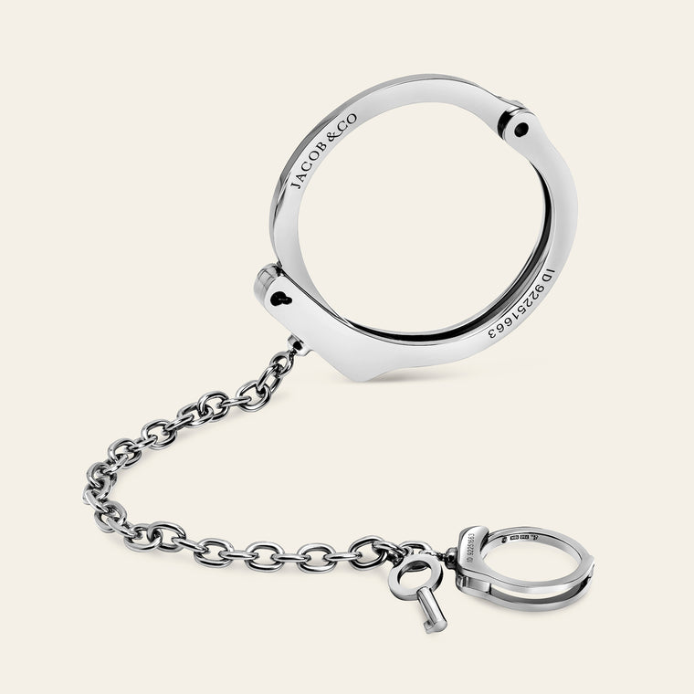 Love Lockdown Wristlet_White Gold_1
