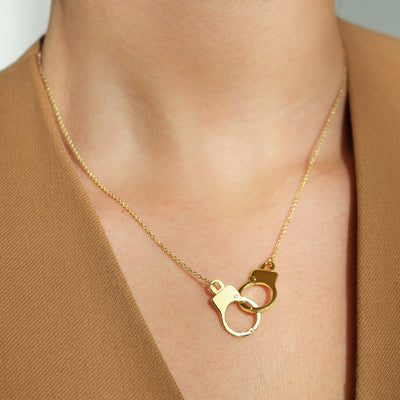 Love Lockdown Interlocking Necklace_Yellow Gold_5