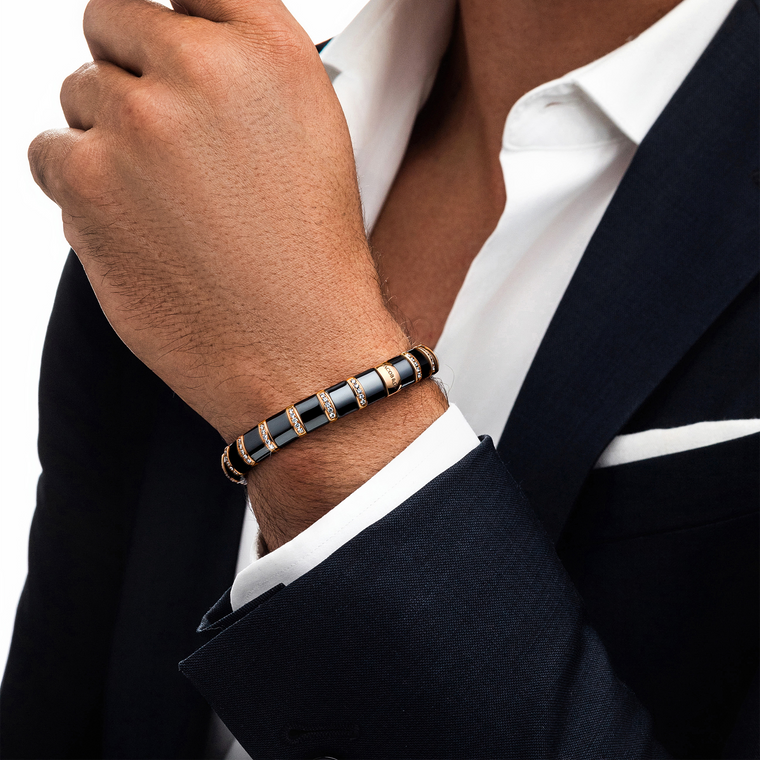 Hematite Bracelet_Rose Gold_White Diamonds_Lifestyle_1