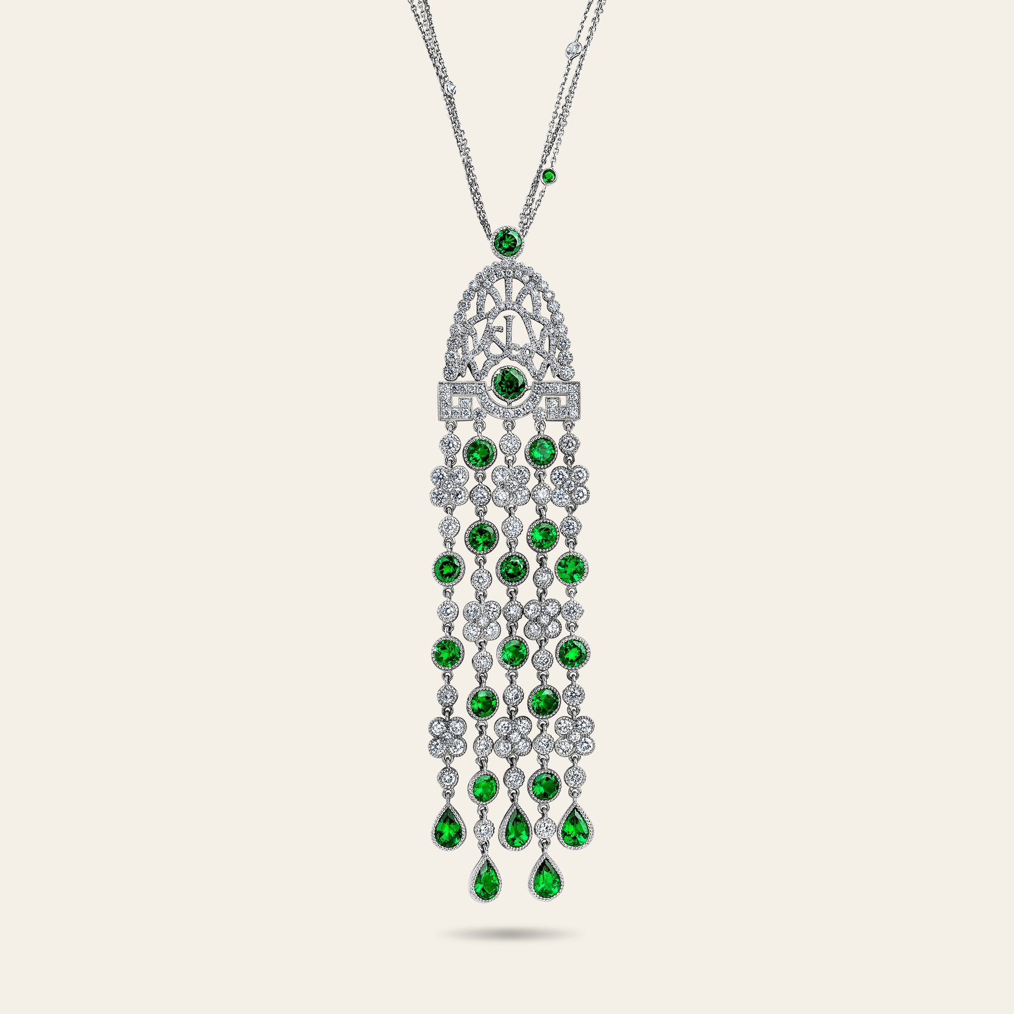 Jezebel Pendant_White Gold_White Diamonds and Tsavorite_4