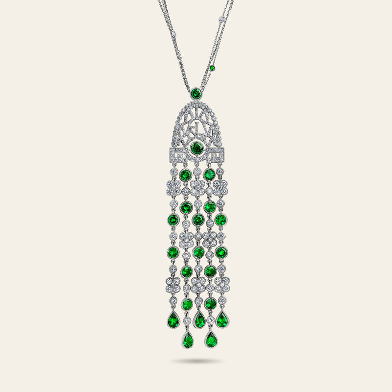 Jezebel Pendant_White Gold_White Diamonds and Tsavorite_4