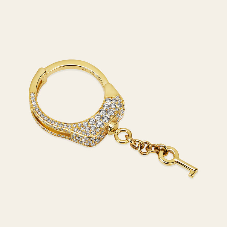 Love Lockdown Diamond Ring_Yellow Gold_White Diamonds_2