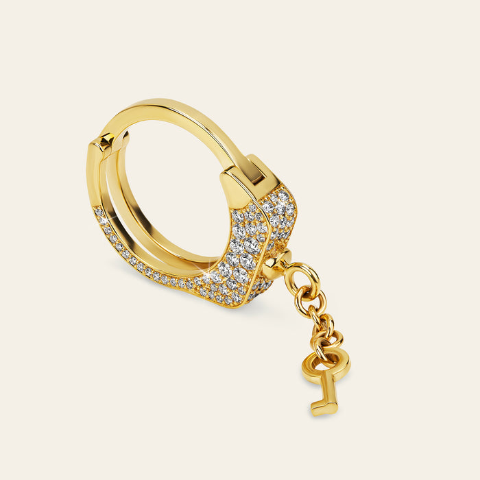 Love Lockdown Diamond Ring_Yellow Gold_White Diamonds_1