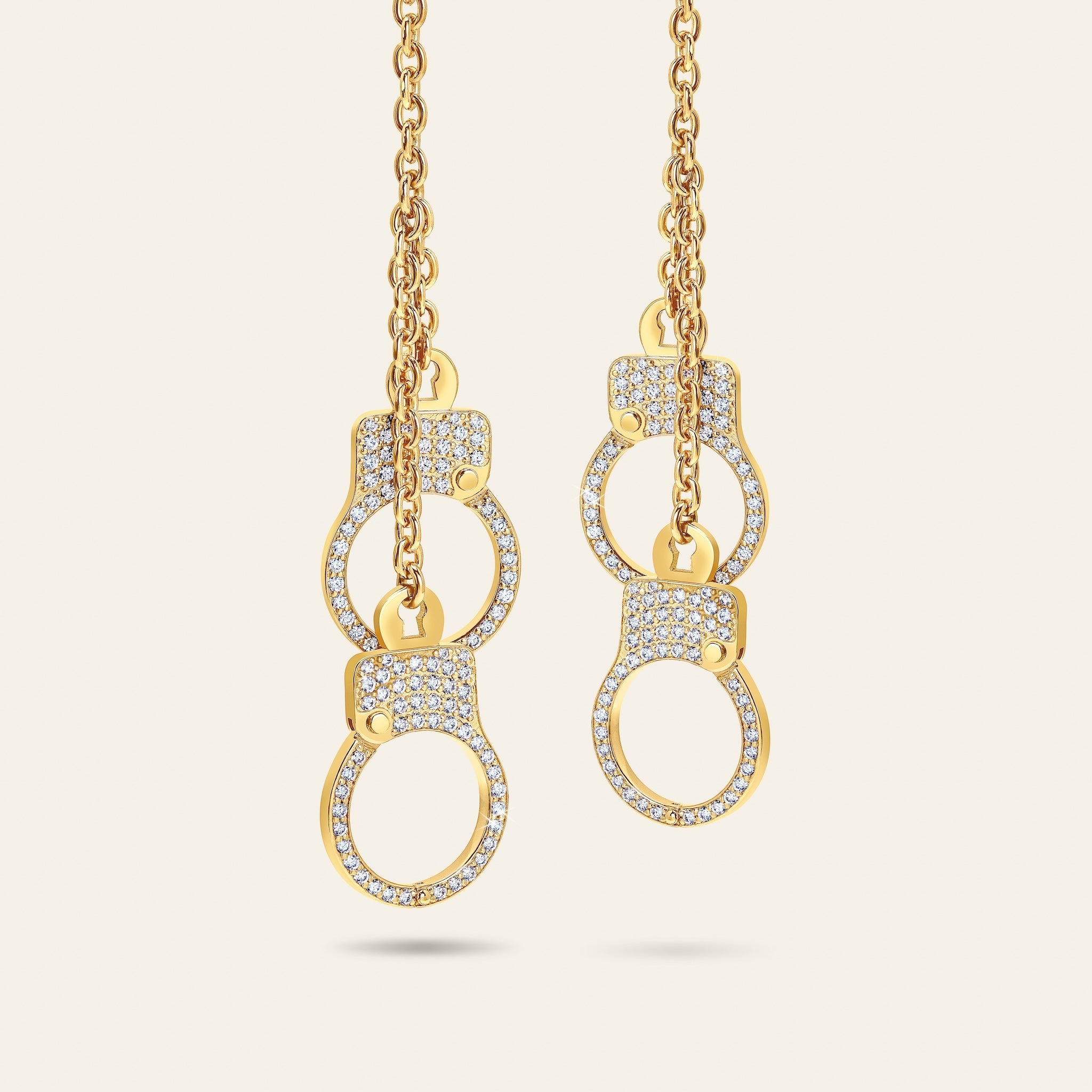 Love Lockdown Diamond Hanging Earrings_Yellow Gold_3