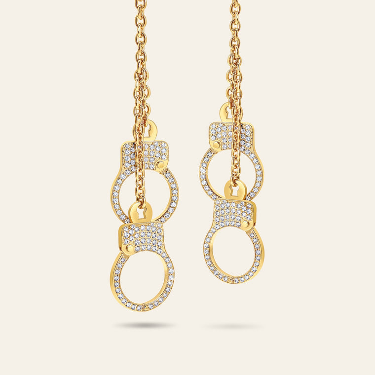 Love Lockdown Diamond Hanging Earrings_Yellow Gold_3