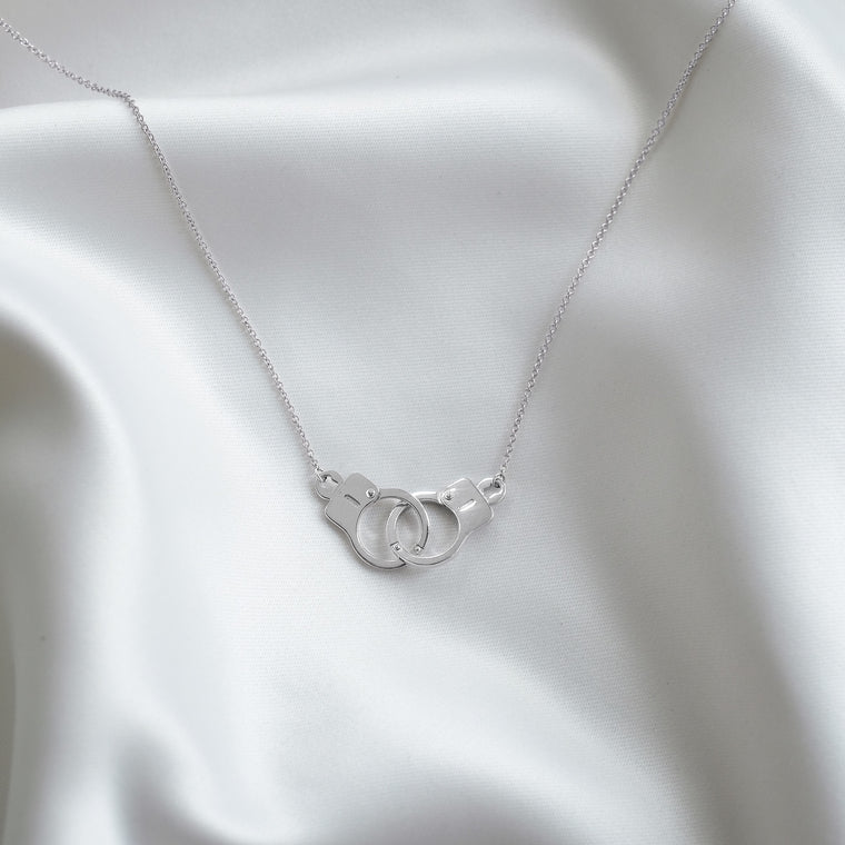 Love Lockdown Interlocking Necklace