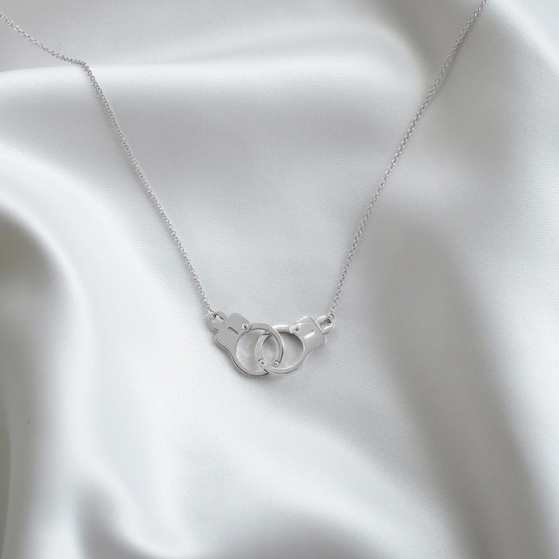 Love Lockdown Interlocking Necklace
