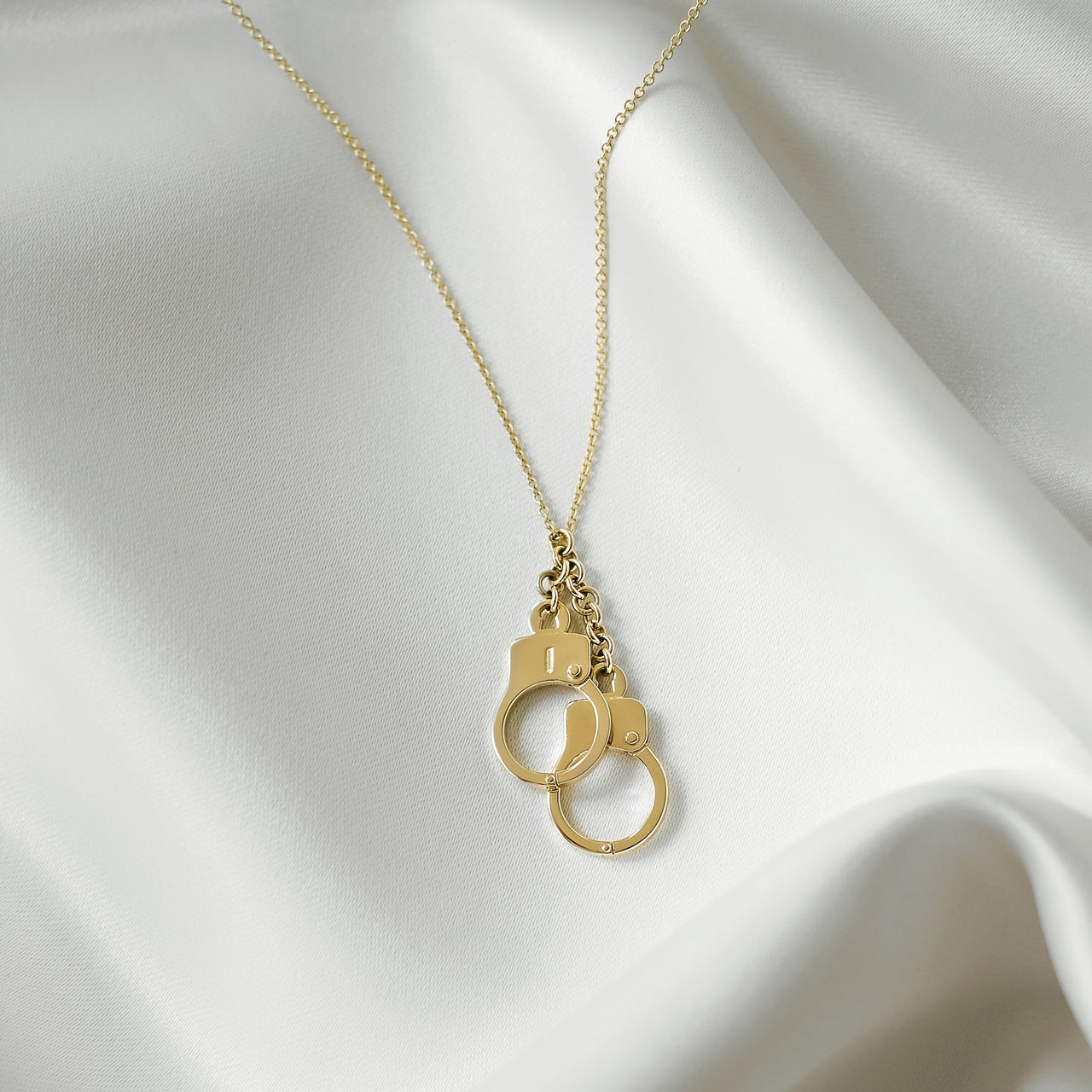 Love Lockdown Cuff Necklace_Yellow Gold_3